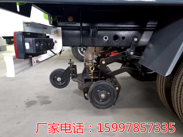 福田時(shí)代掃路車(chē) 福田時(shí)代掃路車(chē)