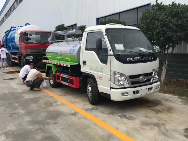 福田小卡之星2吸糞車(chē)（3方）