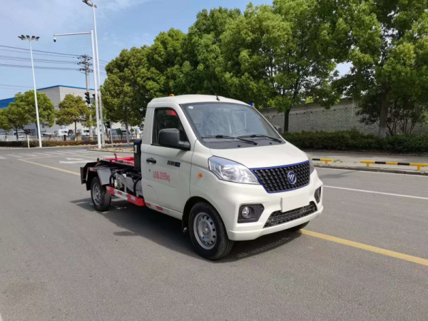 福田祥菱藍(lán)牌純電動勾臂垃圾車